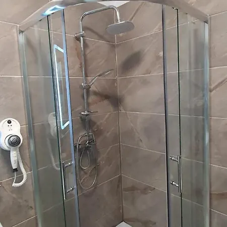 Luxury Cu Centru Spa Piscina Interioara Incalzita Sauna Jacuzzi Gym *