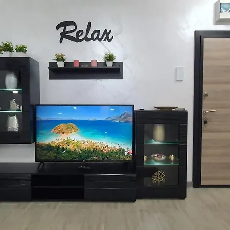 Luxury Cu Centru Spa Piscina Interioara Incalzita Sauna Jacuzzi Gym Apartament *