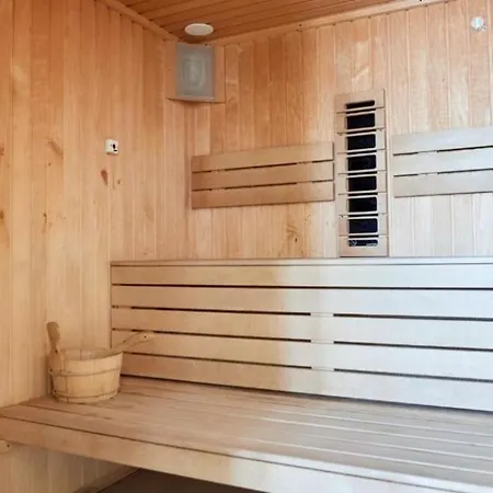 Luxury Cu Centru Spa Piscina Interioara Incalzita Sauna Jacuzzi Gym Năvodari